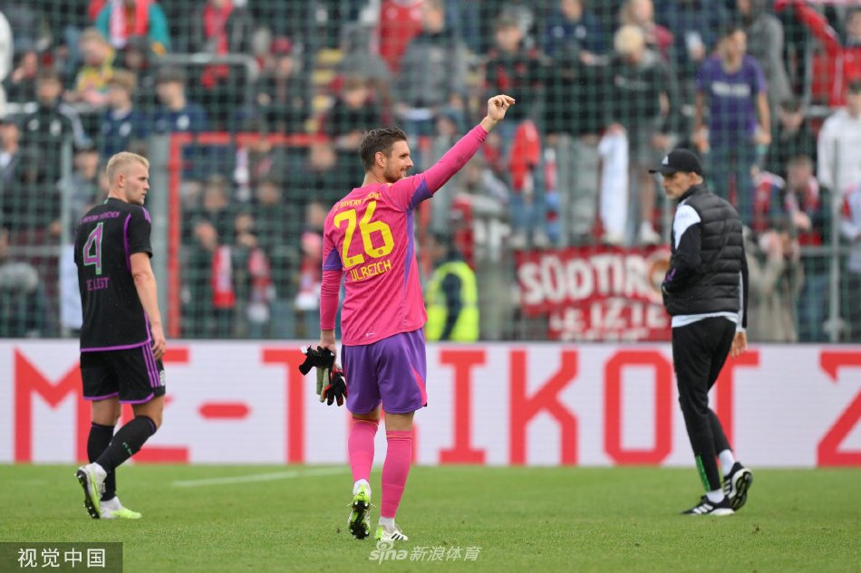 费尔南德斯 费尔南德斯