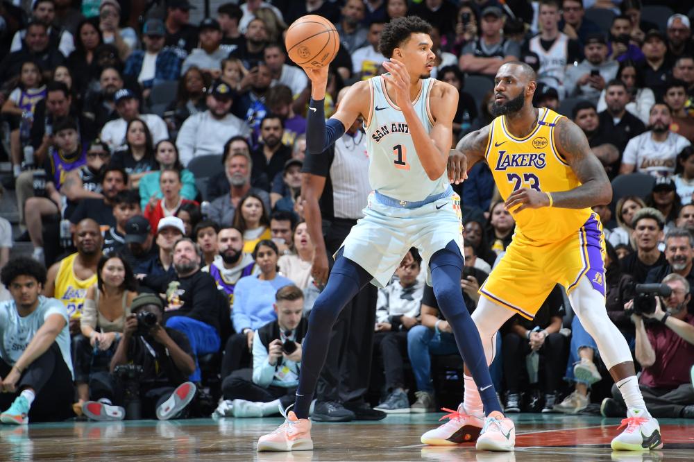 向来激烈 向来激烈